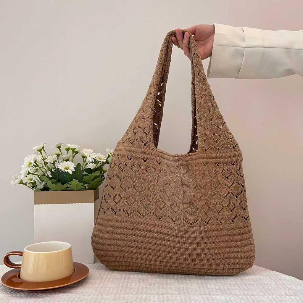 Large capacity tote bag woven bag summer shoulder bag women's hand-woven bag new holiday beach bag