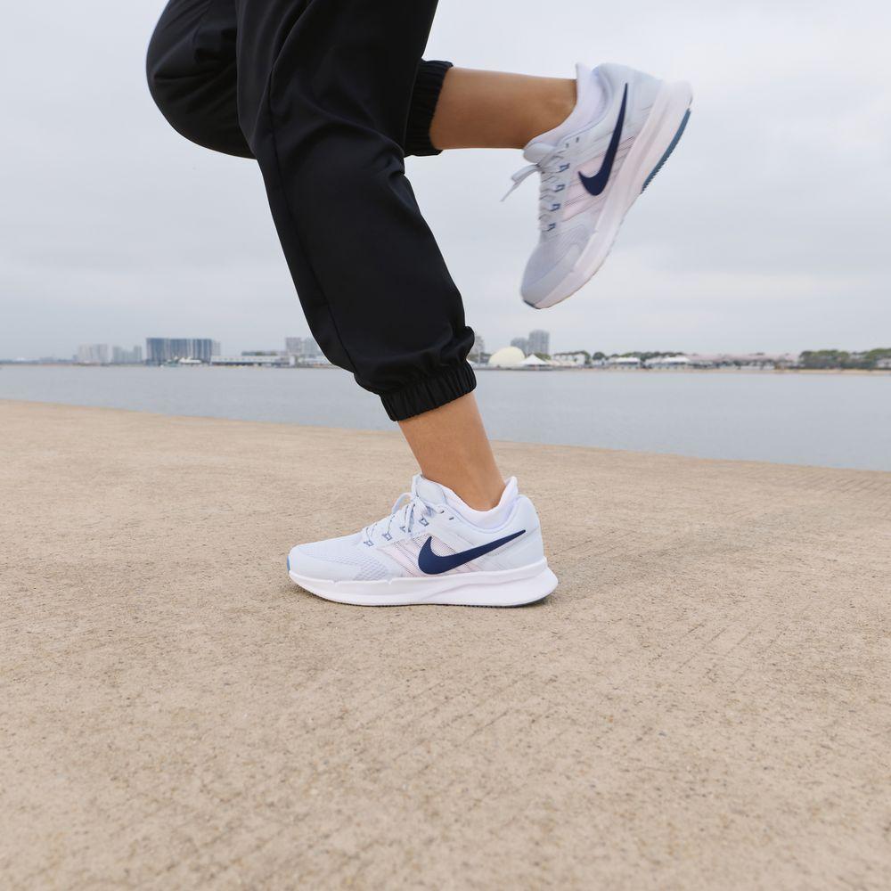 Nike Run Swift 3 Mesh Breathable Low top Running Shoes Women s 36