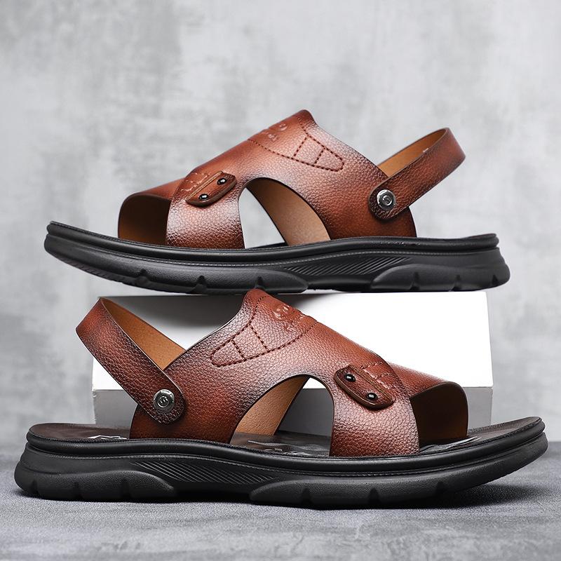 Men's Sandals 2025 New Summer Leather Soft-soled Non-slip Beach Shoes Large Size Casual Wear Cool Slippers