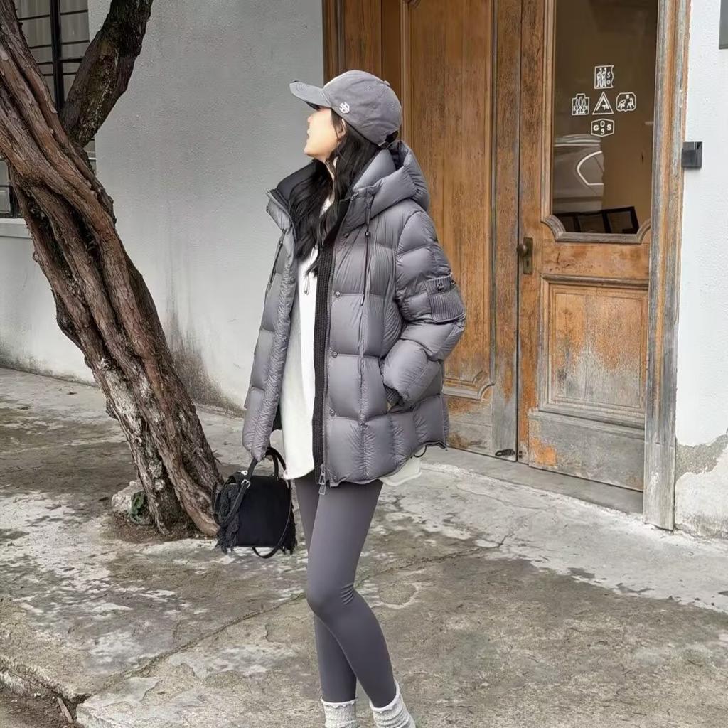 Puff short down jacket women's hooded small warm bread jacket high-rise soft white duck down thickened jacket tide