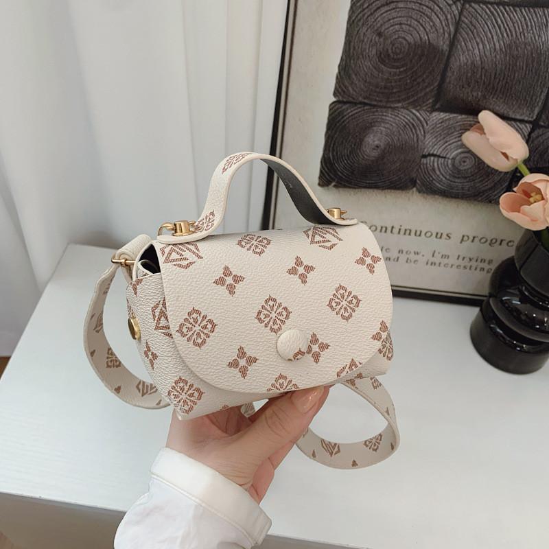 Small Pu Womens Crossbody Bag With Print Design Suitable For Daily Life Use