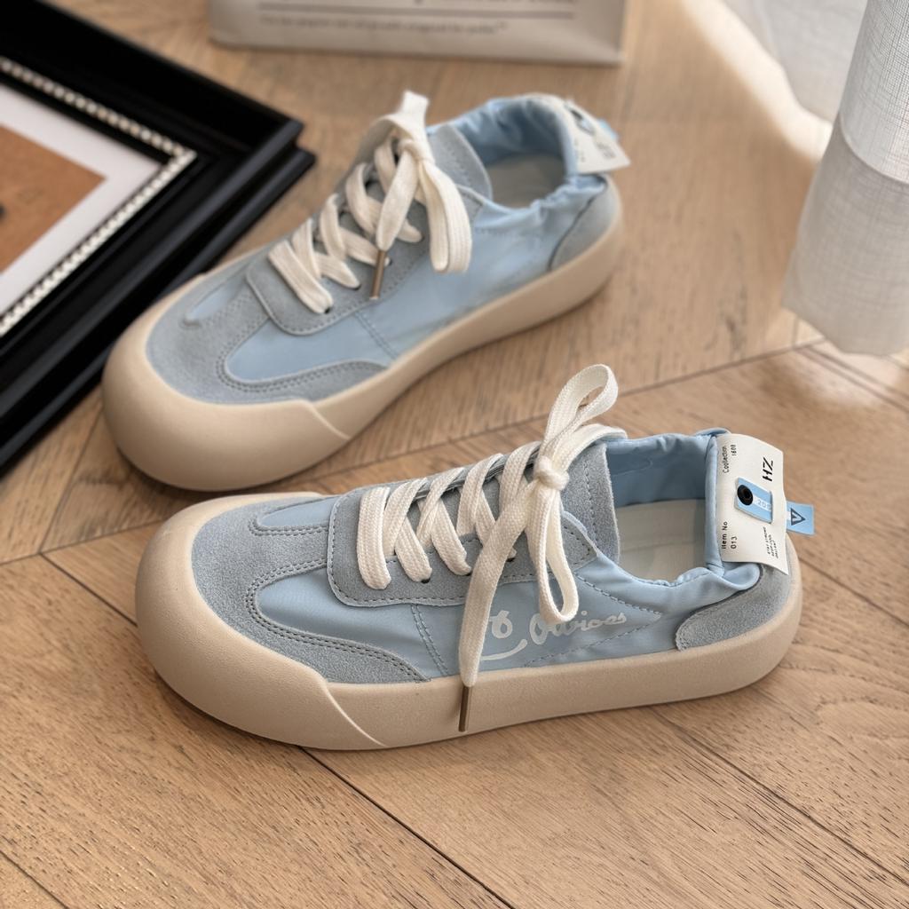 Frühling und Sommer neue Studenten-Damenschuhe kleine weiße Schuhe atmungsaktive lässige Board-Schuhe vielseitige trendige Einzelschuhe