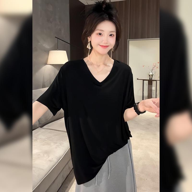 Women's Black V-Neck Plus Size Loose-Fit Short-Sleeve T-Shirt - Summer Korean Style