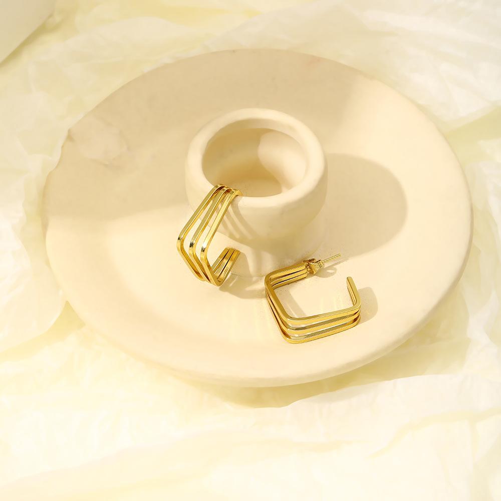 Fashion Personality Stainless Steel Stud Earrings High Light Luxury Square Geometric Earrings Femininity Niche Earrings