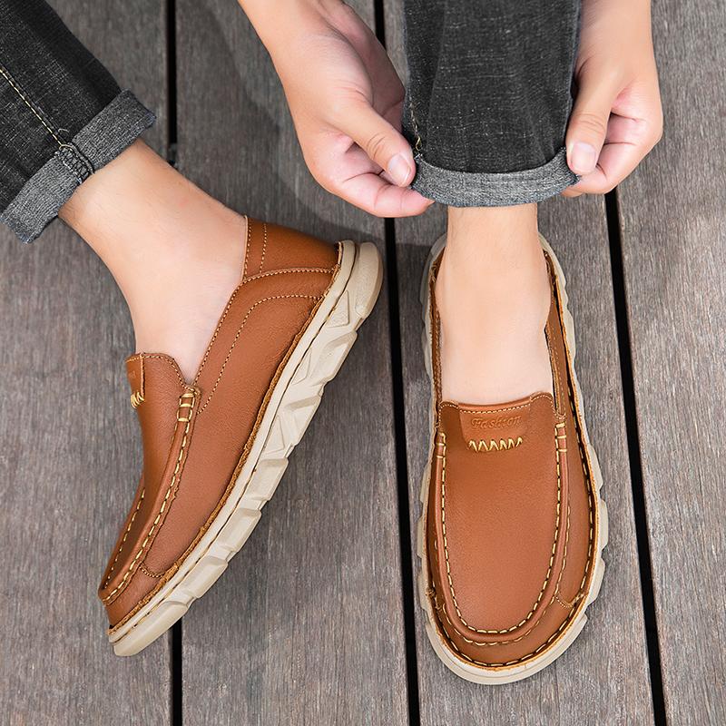 Fashion Classic Men Breathable and Non Slip Outdoor Soft Soled Loafers Brand New Men Comfortable Genuine Leather Business Leather Shoes
