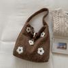 Winter Women Shoulder Bag Large Capacity Vintage Floral Handle Bag for Commute Textured Casual and Simple Design Storage Bags