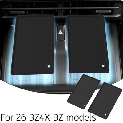 Para 26 Modelos de BZ4X BZ Control Central Teléfono Móvil Carga Inalámbrica Almohadilla de Silicona Almohadilla de Almacenamiento para Coche Almohadilla Antideslizante Interior