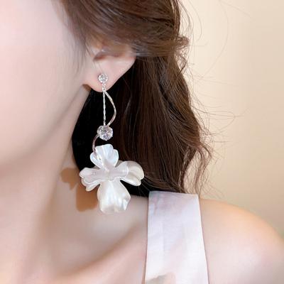Gentle White Flower Long Fringed Earrings, Super Fairy Face Thin Earrings, Personalized Versatile Earrings for Women