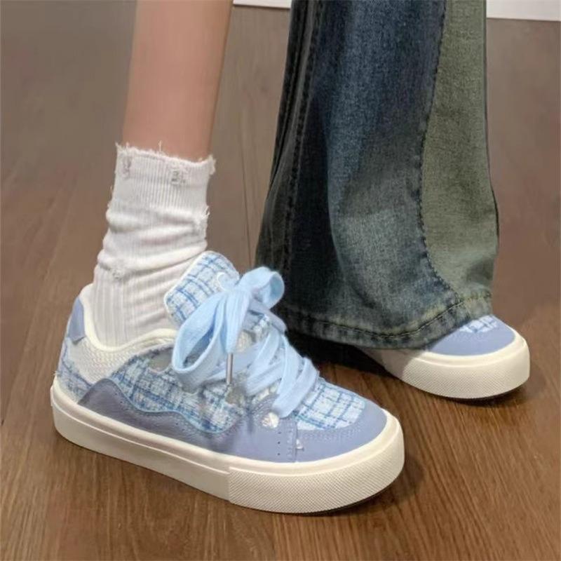 2025 New High-value Light Blue Bread Shoes Plaid Casual Wear-resistant Fashion Denim Blue Sports Running Board Shoes