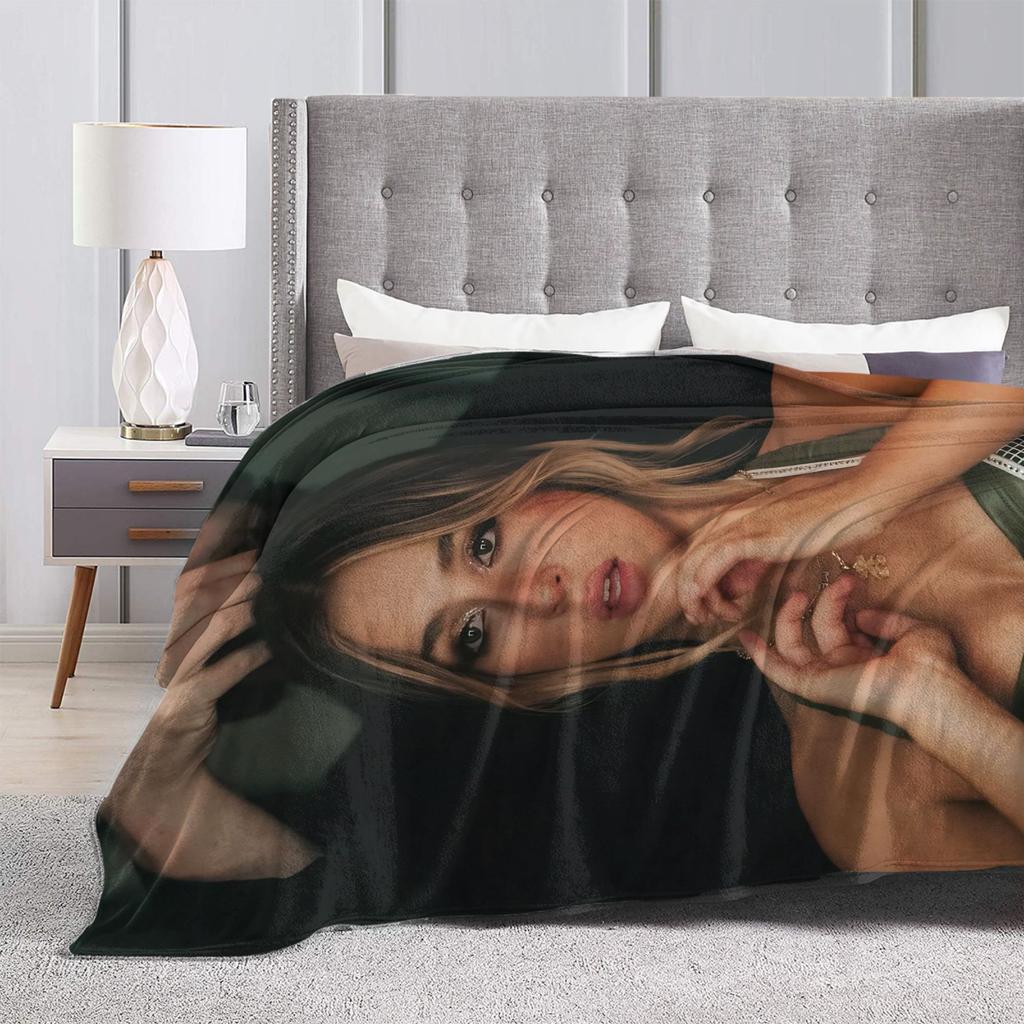 Miss Possessive Tour Tate McRae Flannel Blankets Winter Soft Throw Blanket for Child Living Room Funny Bedspread Bed Cover