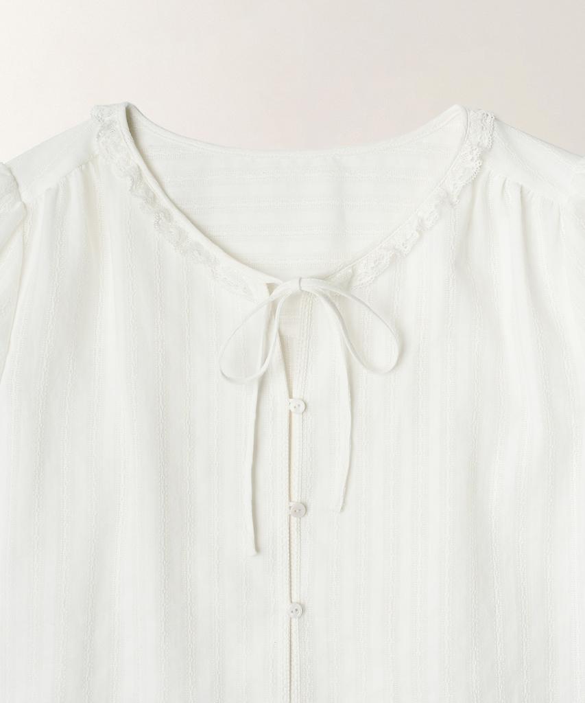TTUDEMENT Eyelet Lace Puff Blouse_White