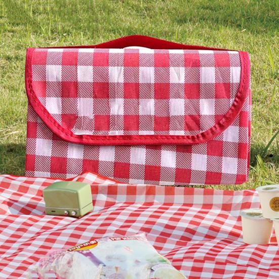 Foldable Picnic Mat Waterproof Sand Blanket Extra Large Picnic Rug Healthy Odor-Free Fabric Yellow Red Stripe Blanket for Beach