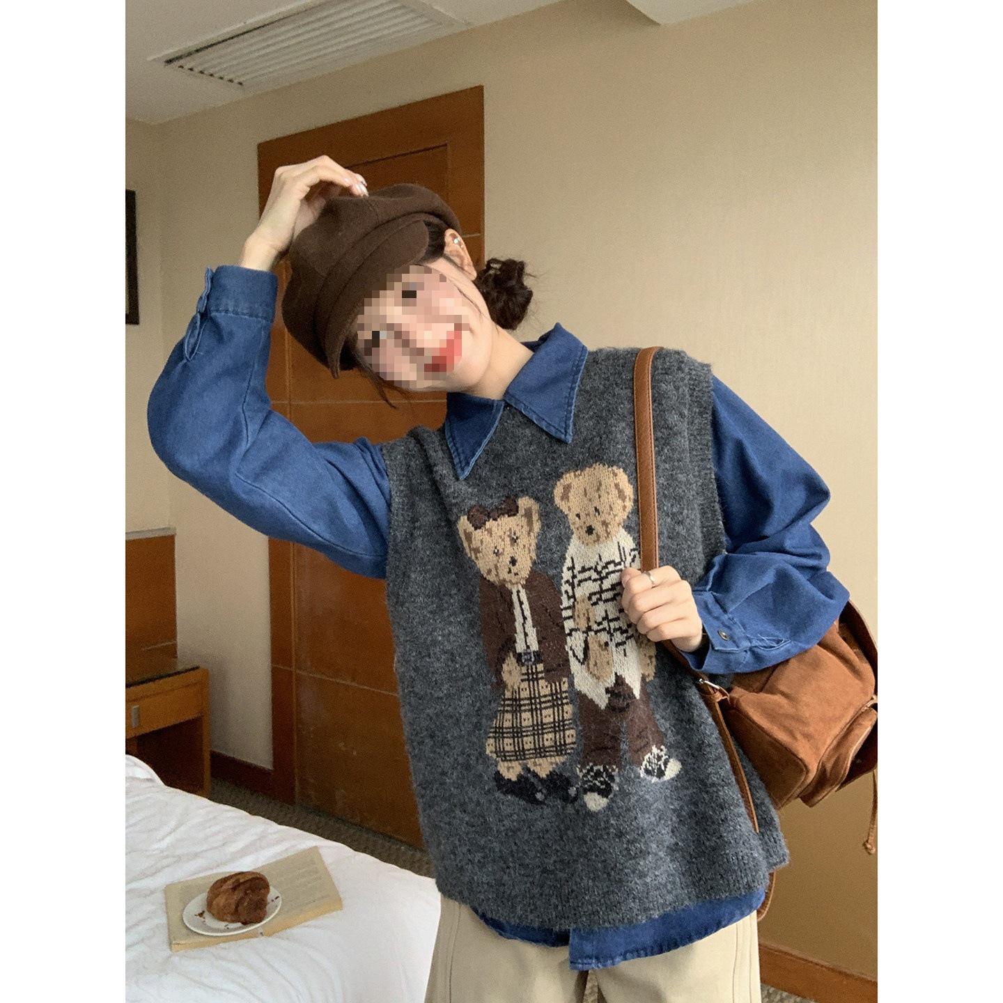 

Lu Xiaotuan Korean Retro Cartoon Shirt & Vest Set - Slimming Vintage Style One Size