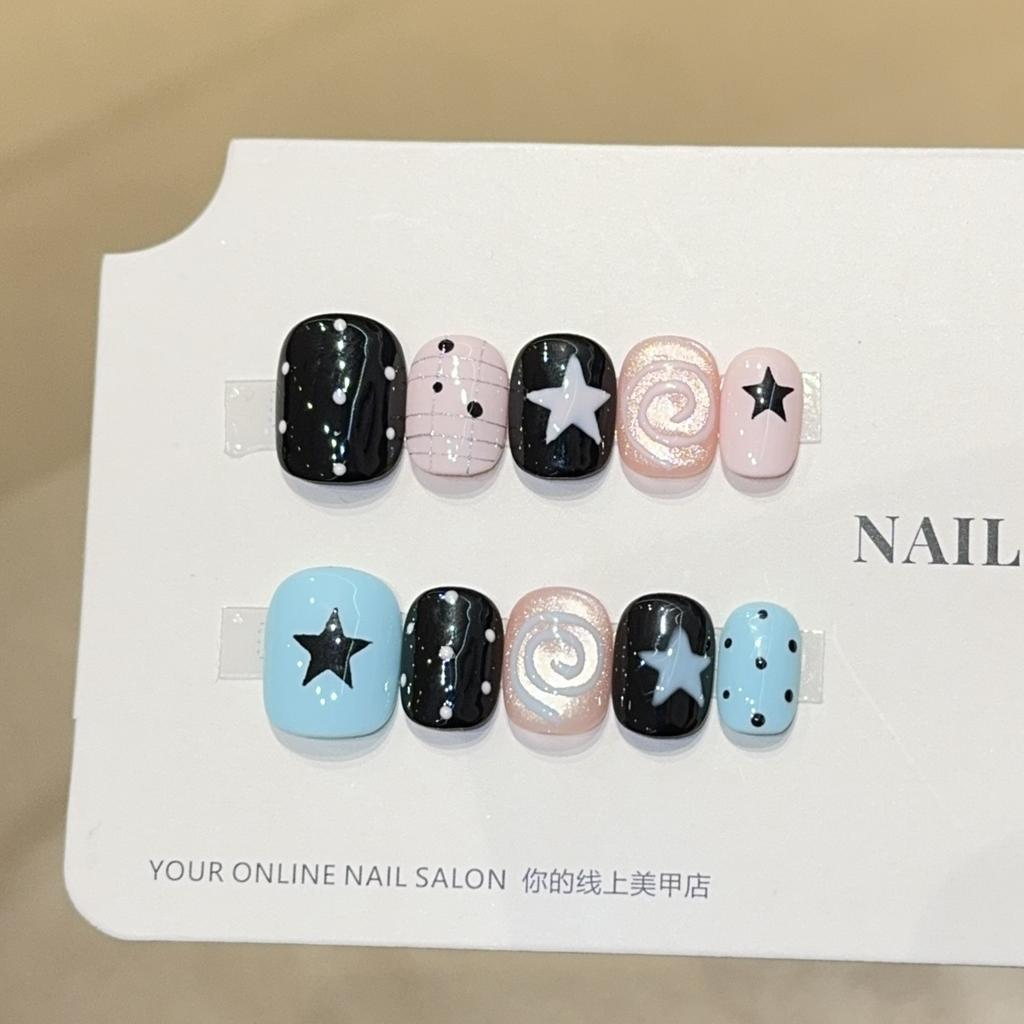 10 Pcs Short Oval Press On Nails Glossy Block Stripes And Star Designs Mix And Match False Nails For Women And Girls