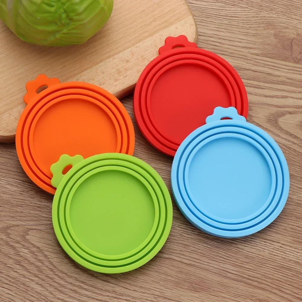 1 Coperchio in Silicone Riutilizzabile per Lattine di Cibo per Animali Domestici Senza BPA, Adatto per la Maggior Parte delle Lattine di Cibo per Cani e Gatti - Mantiene il Cibo Fresco Previene gli Odori Batterici