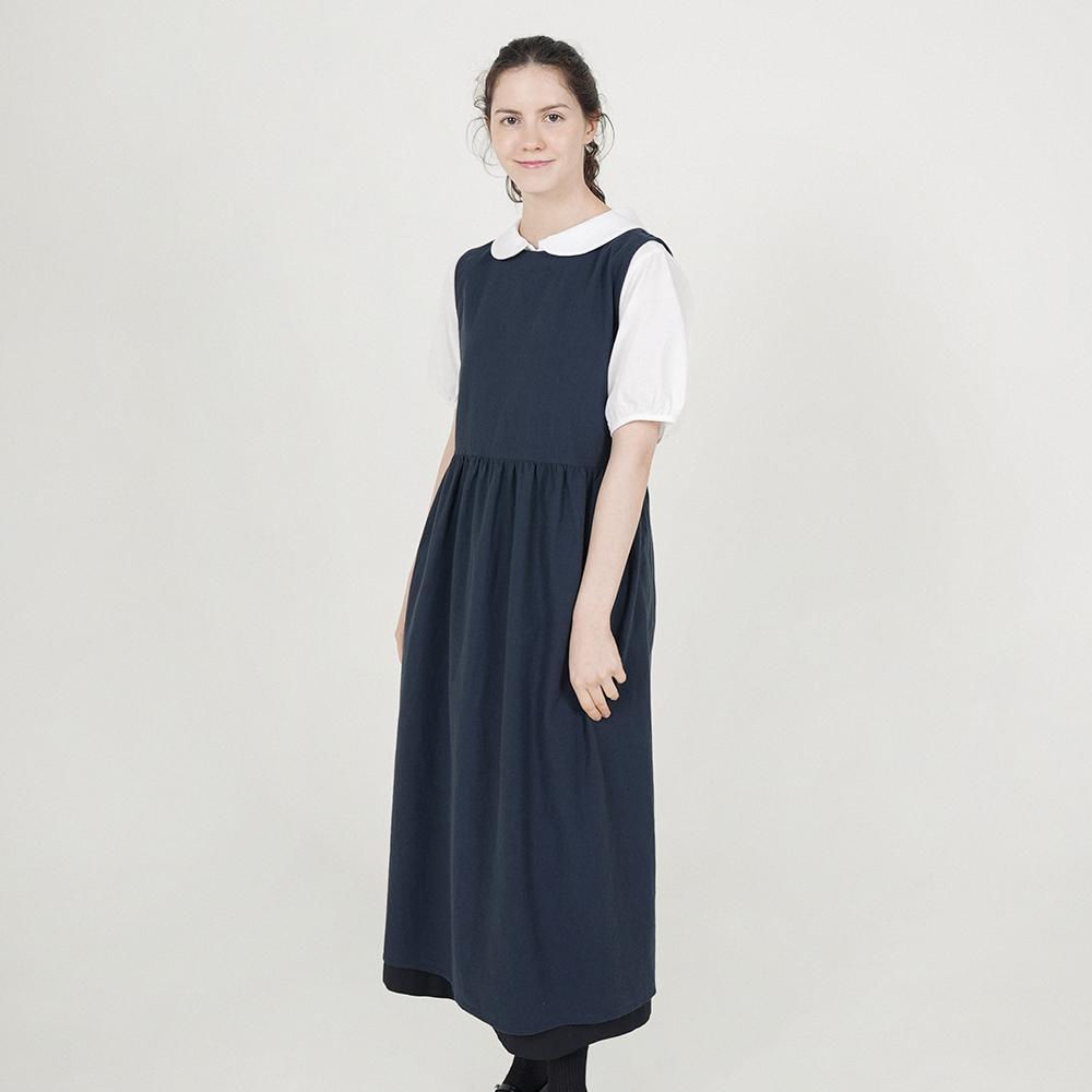 CHIQUITA Apron Dress (Linen) Navy 252201Snv