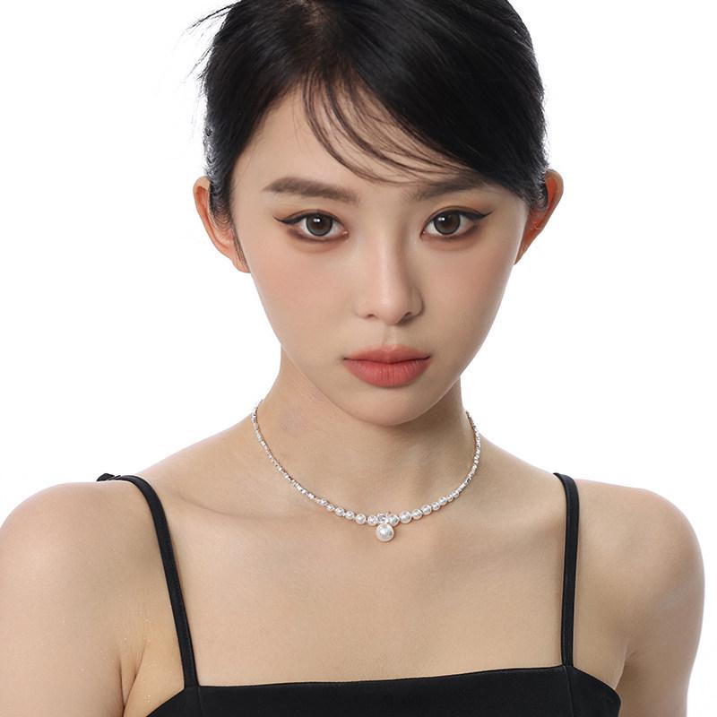 Elegant French Silver & Pearl Pendant Necklace for Women - Luxury Clavicle Chain, Perfect Seaside Accessory
