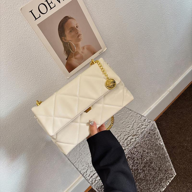 

Retro simple bag women s new niche diamond chain small square bag high-end fashion shoulder bag покинуть белый