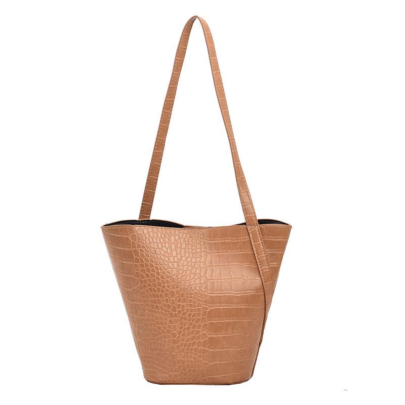 Trendy Womens Retro Shoulder Bag In Soft Pu Material Ideal For Daily Use And Fashionable Outfits хаки
