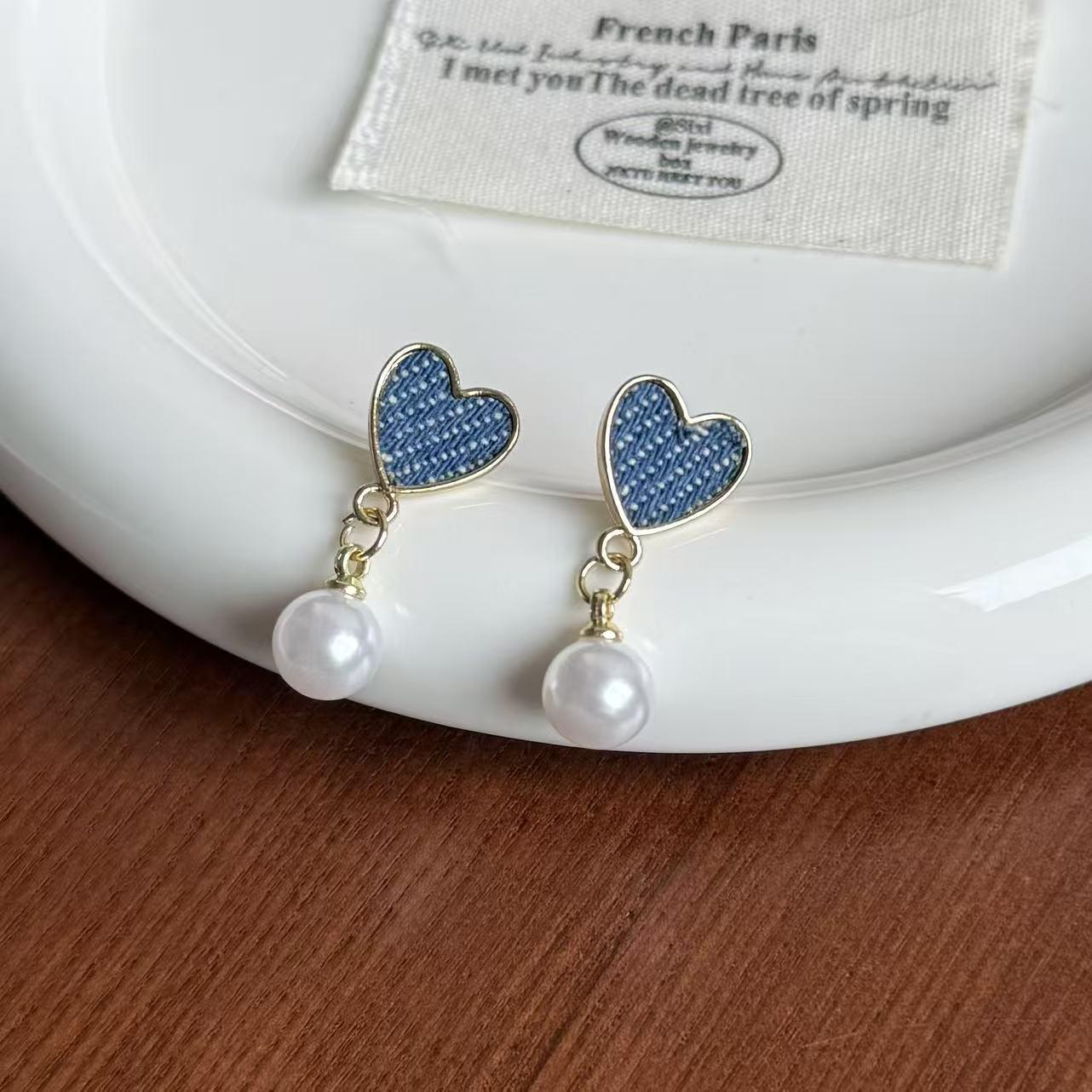 Элегантные ретро-серьги из синего денима – Простые, изысканные и универсальные, Высококлассная мода.