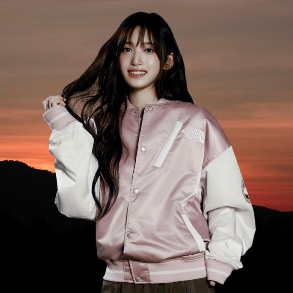 [north Face Official] Nj3nq60l White Label Player Varsity Jacket Pale Pink PALE PINK/100