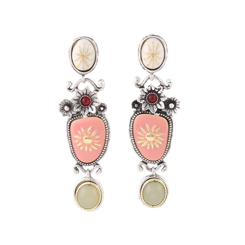Vintage flower stone vacation style earrings niche personality court style dripping earrings