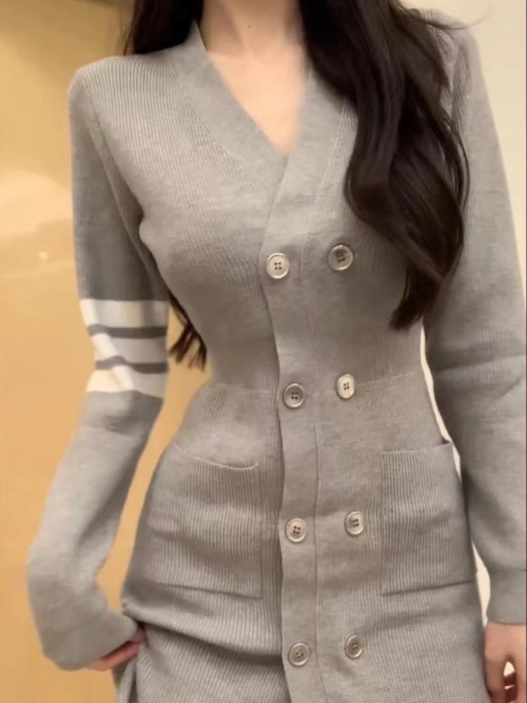 Japanese Retro Knitted Party Dresses Women V Neck Button Elegant Mini Sweater Dresses Sexy A Line Outfits New Autumn Winter 2024