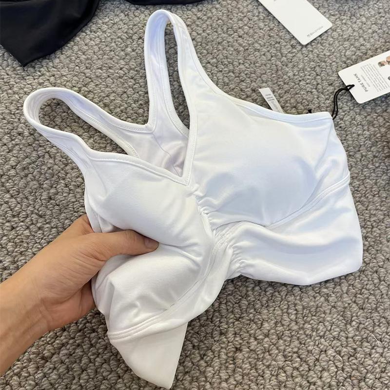 North America Alo Yoga High-Waisted Sweat-Absorbent Sports Bra Top