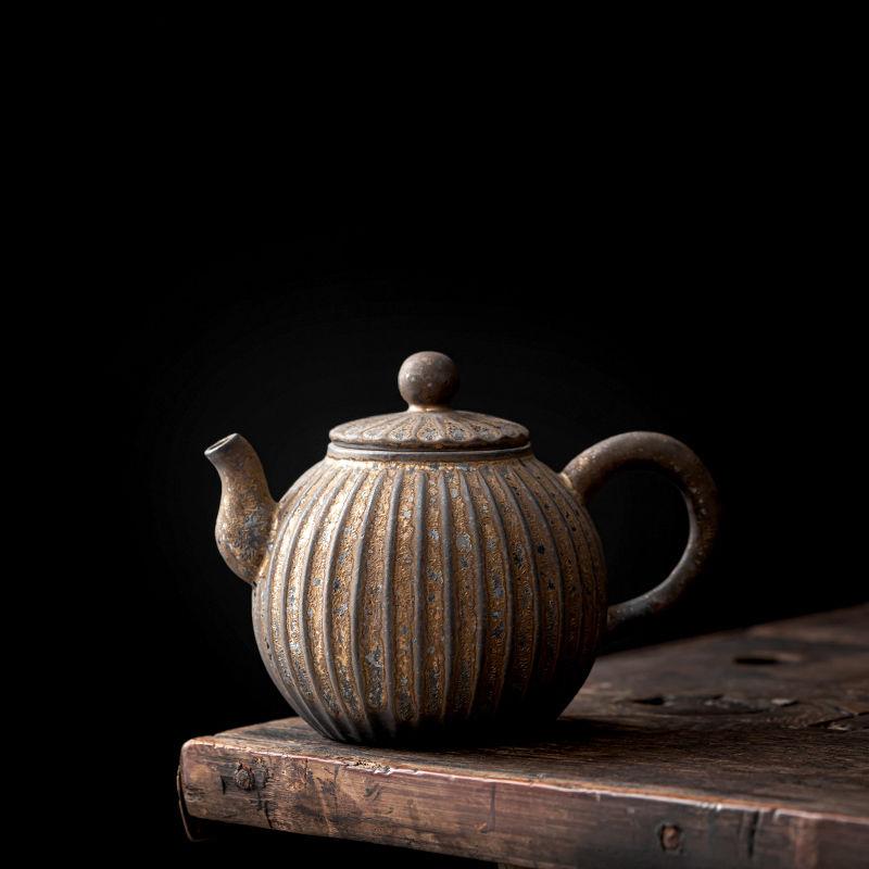 Japanese Teapot Single Pot Household Retro Kung Fu Tea Set Single Filter Ceramic Tea Maker Gilt Teapot Set