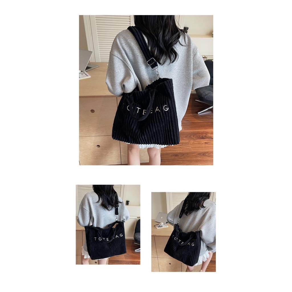 Schultertasche mit großem Fassungsvermögen, Damen-Schultertasche, Beliebte und vielseitige gestreifte Samt-Damentasche, Tragetasche mit Buchstaben