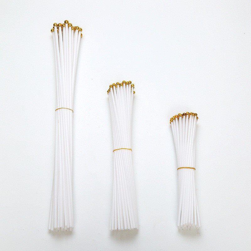 

30 Small Red Hand-Waving Flags with 60 cm Bamboo Poles, 40 cm Flags on Wooden Poles.