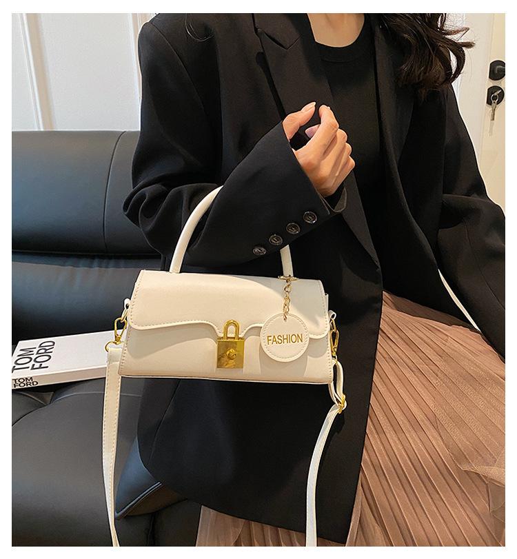 Vintage Small Square Shoulder Bag for Women Fashion Underarm Crossbody Handbag KTB