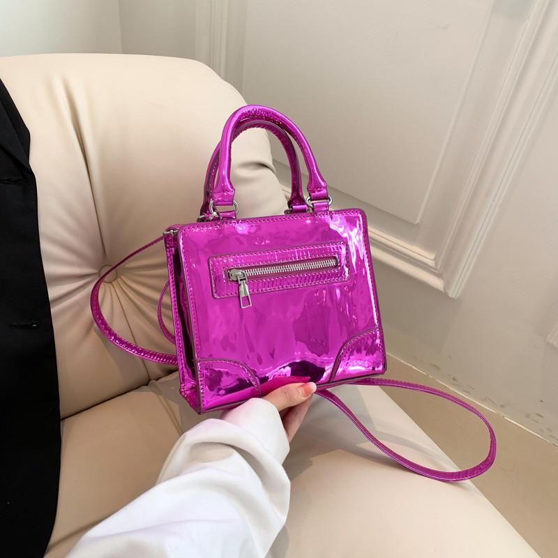 Chic Trendy Handbag Stylish Minimalist Crossbody Bag Vintage Unique Shoulder Bag For Women