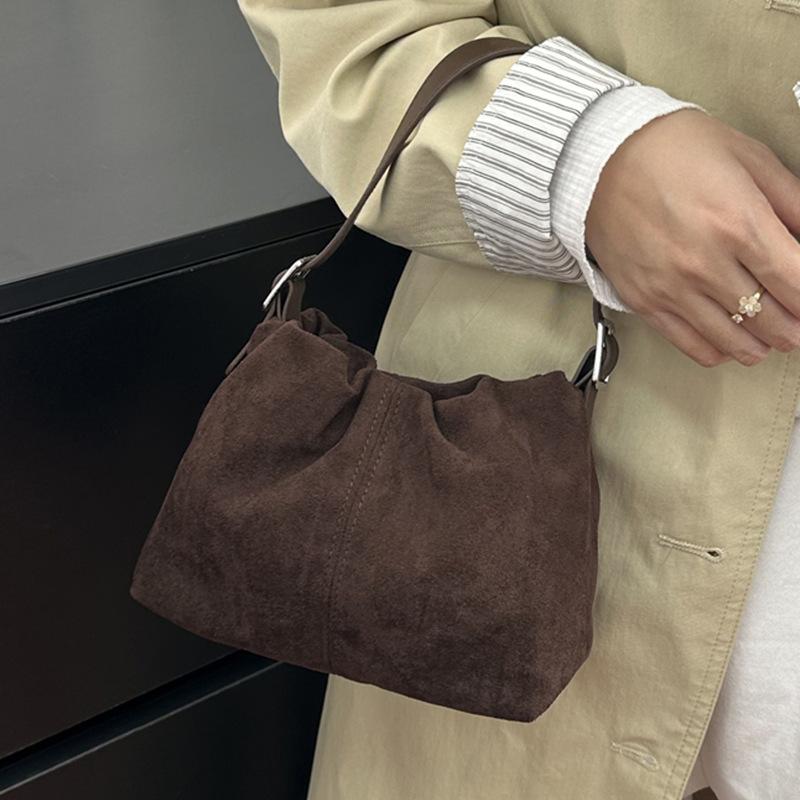 Niche design handbag women's 2025 new Korean fashion retro shoulder bag trend versatile messenger bag trend