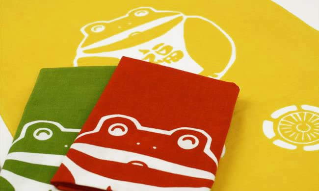 Dyeing Anbo Hand Towel Frog Authentic Dyed Cotton Tokuoka Made in Japan 35cm x 100cm "Lucky Red" 100%