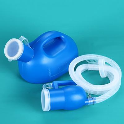 Toalettförsörjning för utomhusbruk 2000 ml plastsäng för mansäng Pottkissaflaska med 160 cm rör Bärbar kissurinflaska