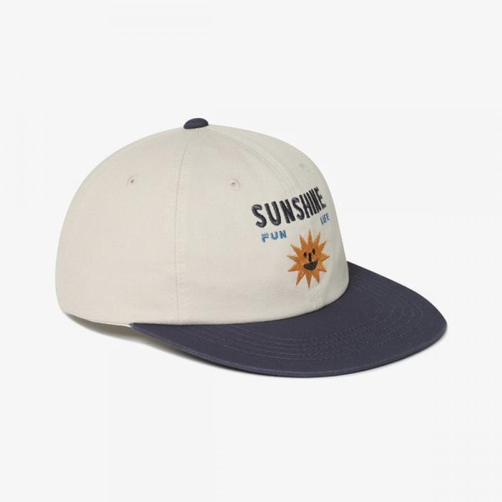

Кепка Fila Graphic Half Brim Cap BEG/000