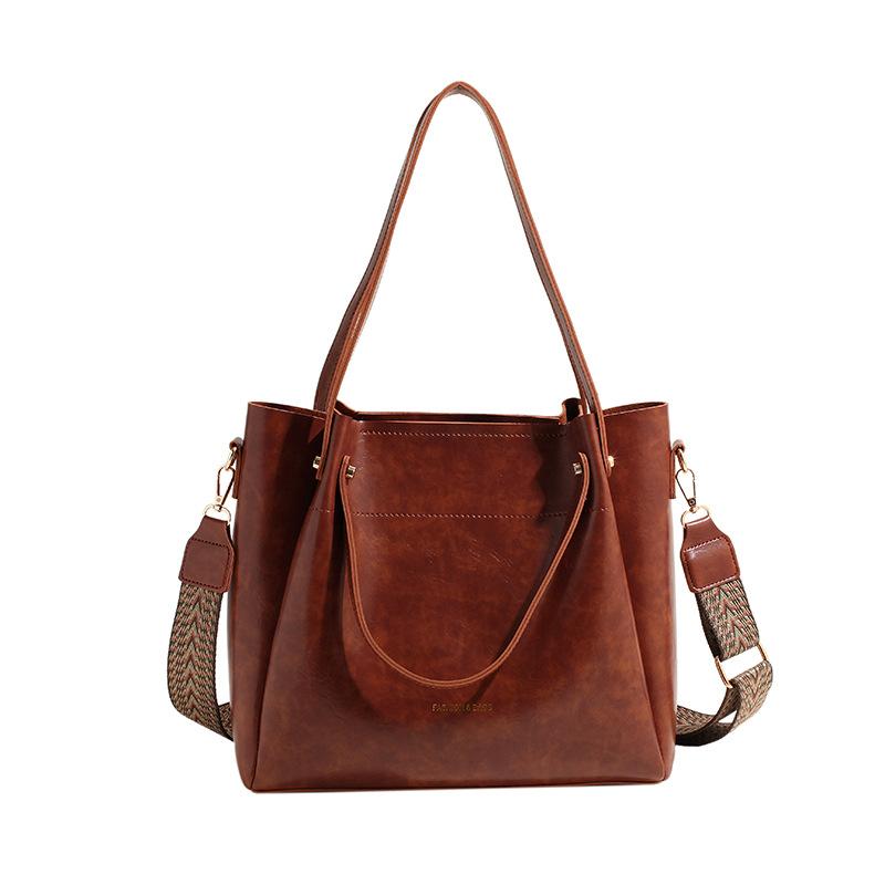 Handbag, Women's Retro Tote Bag, Large Capacity, Simple and Fashionable, Single Shoulder Commuting Bag, Textured Crossbody Bag