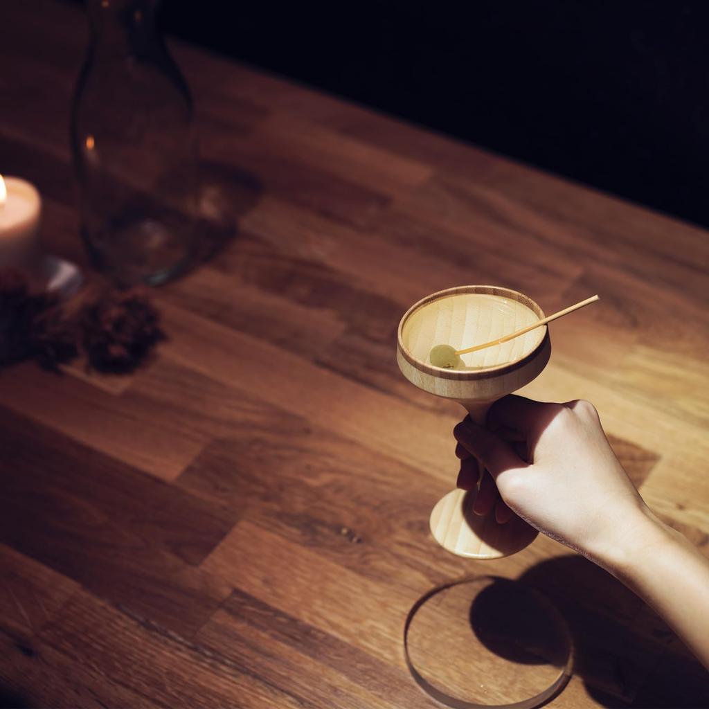 RIVERET Vessel Cocktail Glasses, Martini Size, 120ml, Pair, Bamboo, Dishwasher Safe, White/Brown, RV-111WB