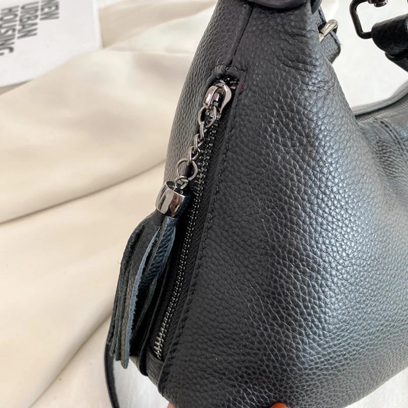 Chic Leather Hobo Bag with Detachable Strap & Tassel Versatile Large Capacity Handbag for Women Leisure Fashion Women's Shoulder Bag