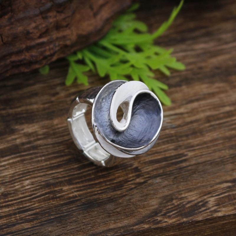 New enamel hollow geometric rose elastic ring women's simple high-end flower ring