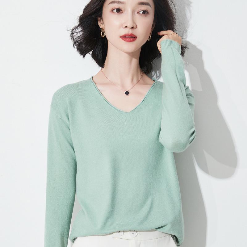 Autumn/Winter Women's Wool Sweater: Round & V-Neck, Rolled Edge, Long Sleeve, Thin Knit Top