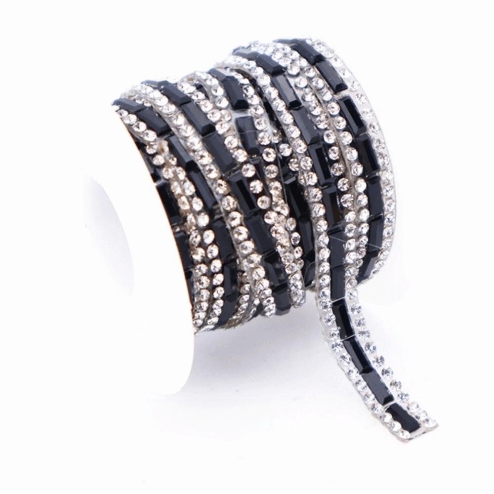 

Rhinestone Trim Colorful Crystal Strip Self Adhesive Shiny Rhinestone Strip Flexible DIY Supply Glass Rhinestone Trim Bag Decor чёрный