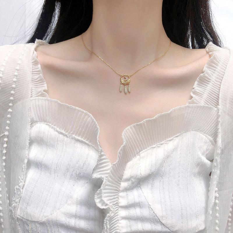 Moon Disc Water Drop Tassel Necklace for Women Trendy Niche Women Cold Style Collarbone Chain