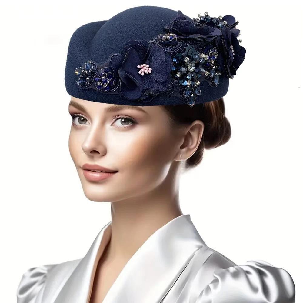 Cappello Turban Fiori Fatto a Mano alla Moda Berretti Morbidi con Strass Cappello da Steward Retrò Traspirante per Feste Serate