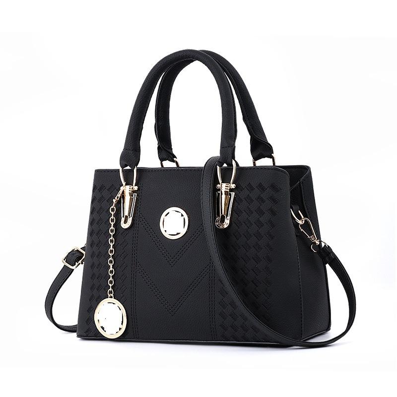 Ladies Bag Korean Embroidery Fashion Simple Portable Large Bag Shoulder Bag Messenger Bag Characteristic Mother Bag