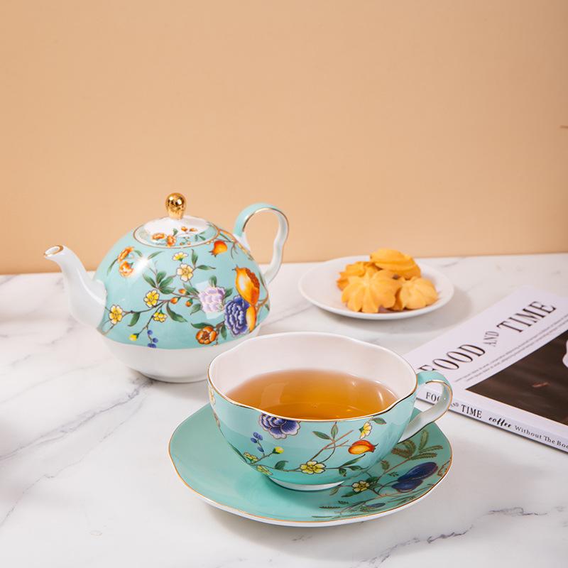 Creative Ceramic Tea Set Large Capacity English Afternoon Tea Coffee Pot Bone China Tea Cup and Saucers for Home Office