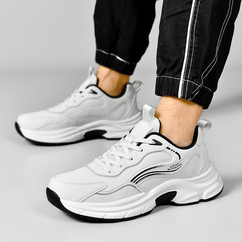 Autumn and Winter Outdoor Sports Casual Shoes Men's Low-top Versatile Platform Shoes Large Size Student Running Shoes