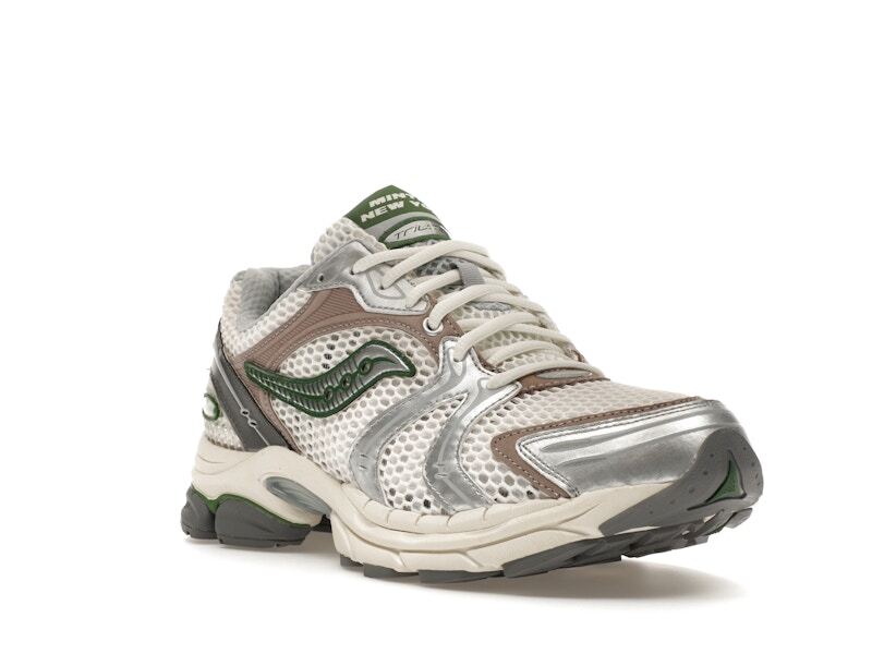 SAUCONY Minted New York x ProGrid Triumph 4 Creme Grün - S70865-1