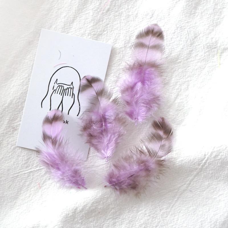 50 ks Barevná modrá a bílá dámská pírka, Vlasové doplňky, Kočičí tyčka DIY Ručně vyráběné materiály, Ozdobné doplňky k tanečním oděvům